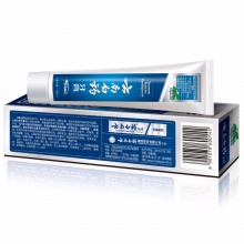 【美妝一號(hào)商城】云南白藥牙膏135gX3支 （冬青香型）天然美白 新老包裝隨機(jī)發(fā)貨